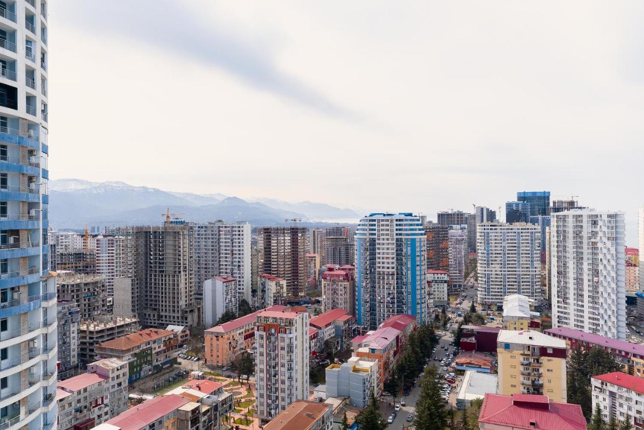 Happy Apartments Batumi Luaran gambar