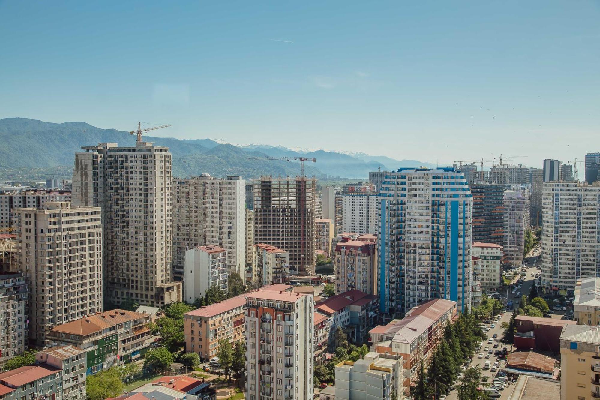 Happy Apartments Batumi Luaran gambar